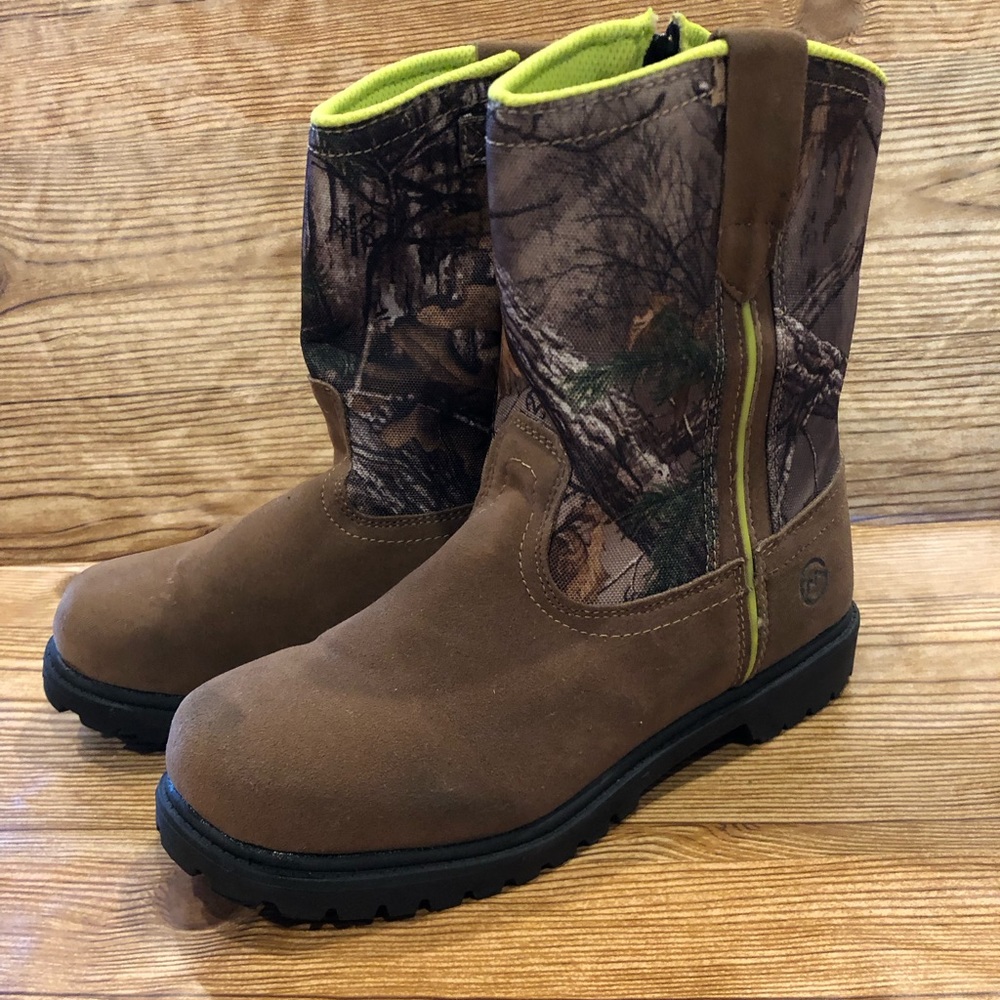 Magellan Outdoors Kids Boots - Brown and Green